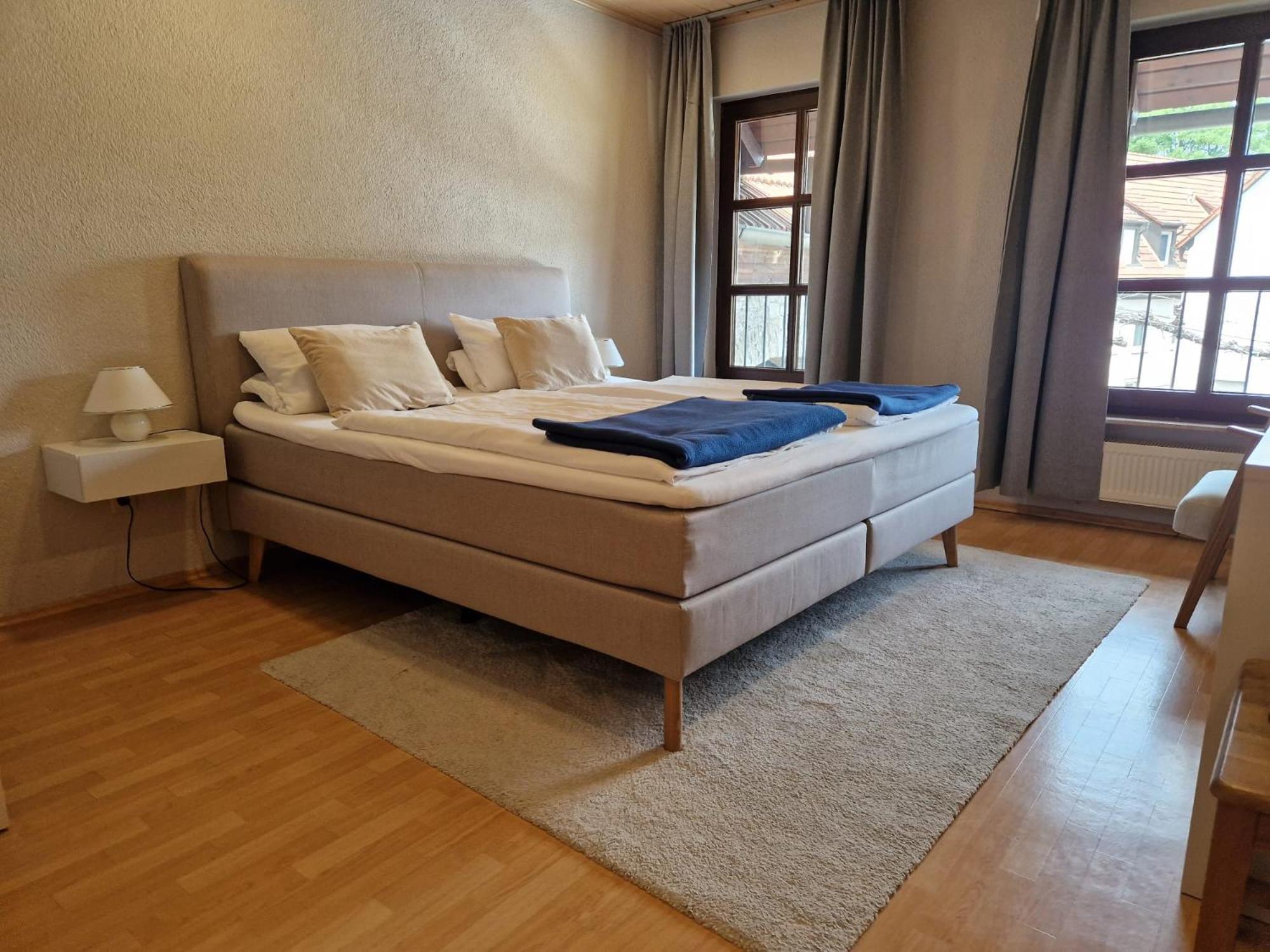 Weingut Knauer Apartment Dettelbach Bagian luar foto