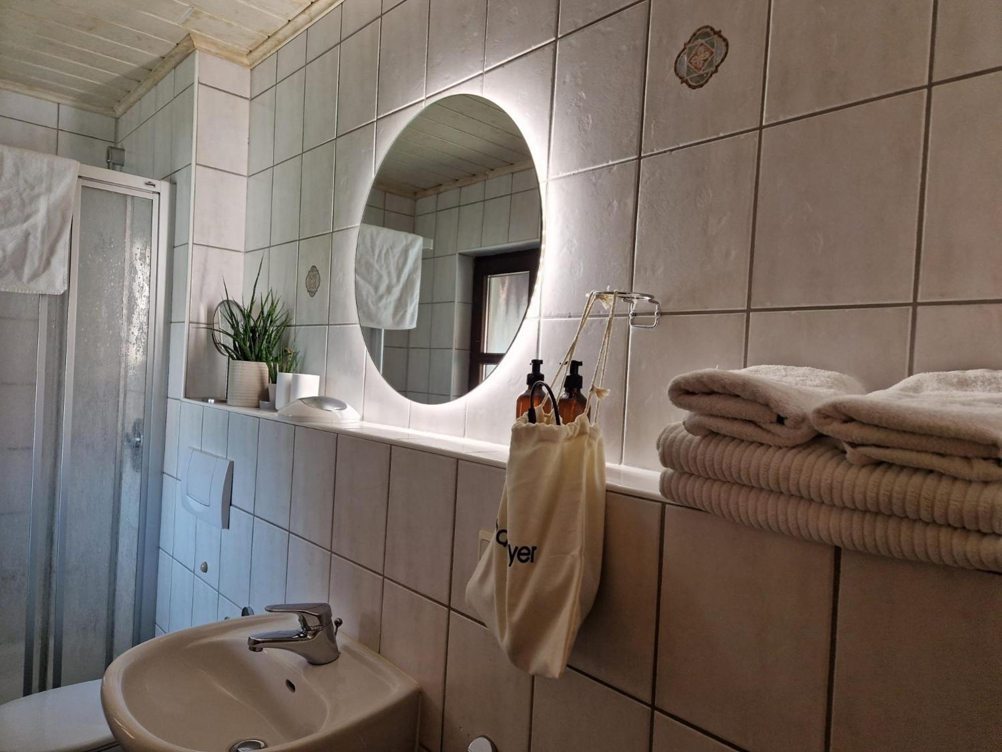 Weingut Knauer Apartment Dettelbach Bagian luar foto