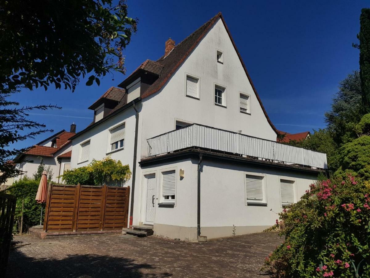 Weingut Knauer Apartment Dettelbach Bagian luar foto